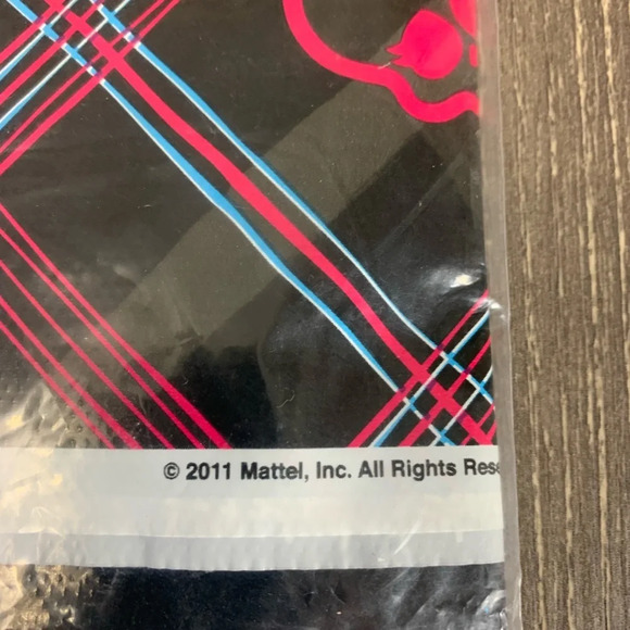 Monster High Dolls Tablecover Party Supply Plastic NOS 2011 54" x 84" Sealed - Picture 8 of 11